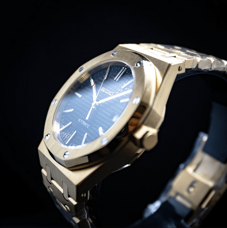 Royal Oak Mod Gold Black Dial black and gold integrated bracelet Seiko mod style watch with NH35 automatic movement by ModTime - side profile