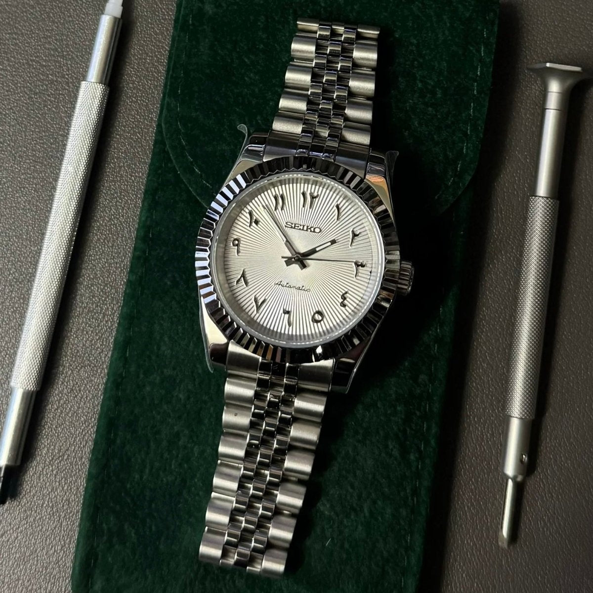 Seiko Mod DateJust Silver White Arabic Dial Jubilee, NH35 Automatic Movement, Sapphire Crystal, 904L Stainless Steel, ModTime