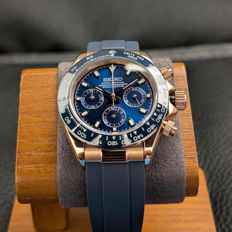 ModTime rose gold and blue Daytona Mod Rose Gold Blue Dial Rubber Strap watch travel accessory for custom watches - case and bracelet detail