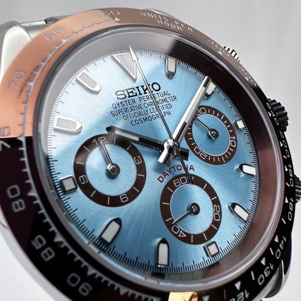 Daytona Mod Silver Platin Dial Oyster silver chronograph Seiko mod style watch with VK63 movement by ModTime - case and bracelet detail