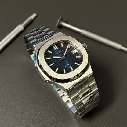 Seiko Mod Nautilus Silver Case Blue Dial, NH35 Automatic Movement, Sapphire Crystal, 904L Stainless Steel - ModTime