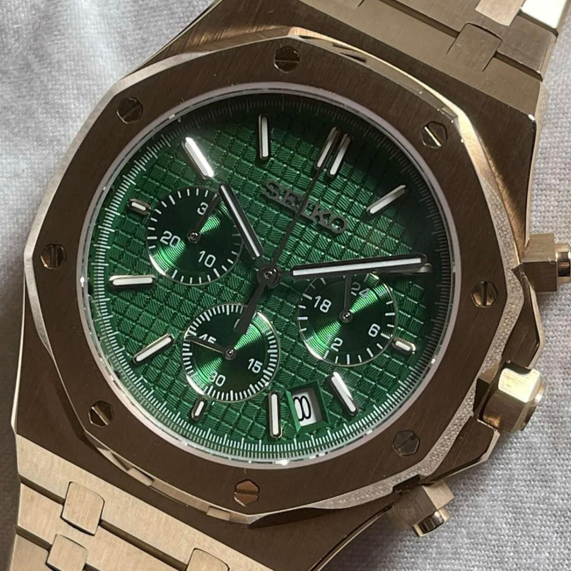 Royal Oak Chronograph Mod Rose Gold Green Dial rose gold and green Seiko mod style watch with VK63 movement by ModTime - dial detail