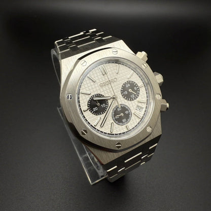 Seiko Mod Royal Oak Style Silver Panda Chronograph Seiko mod style watch with VK63 movement by ModTime - case and bracelet detail