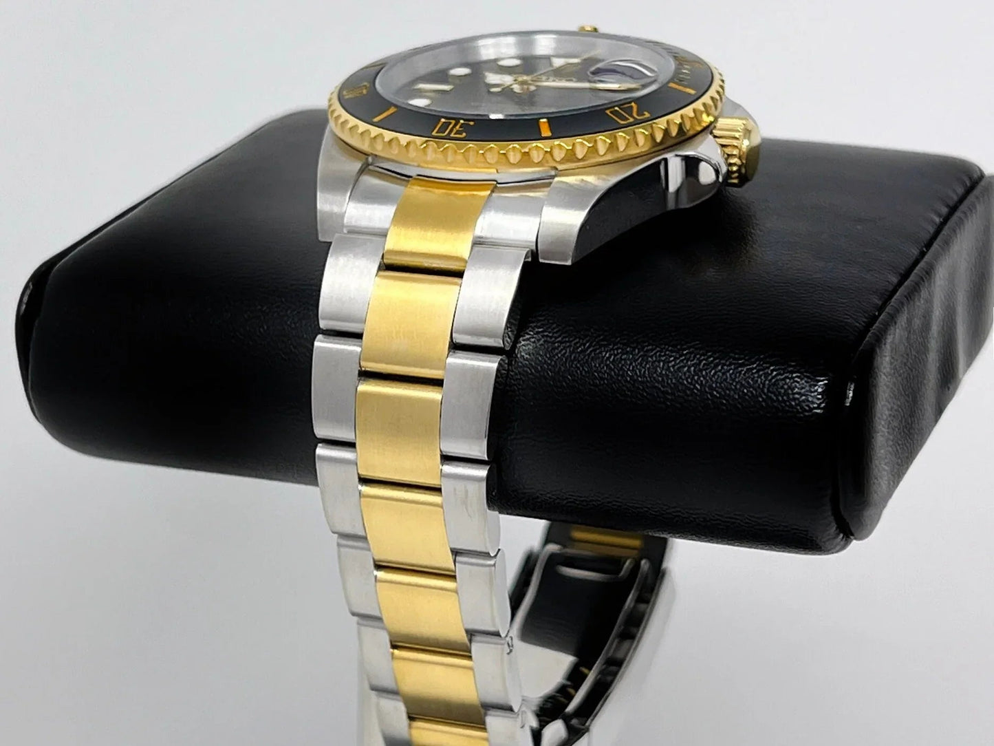SUBMARINER TWO TONE NIGHT by MasterWatches – ModTime
